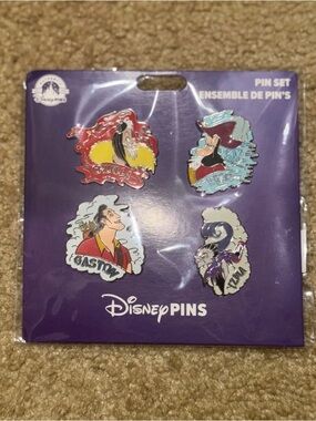 Disney Villains Pin Set
